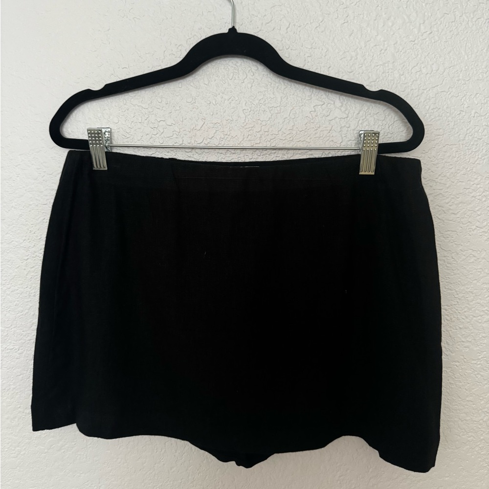The A&F Scarlett Linen-Blend Mini Skort - Black - M